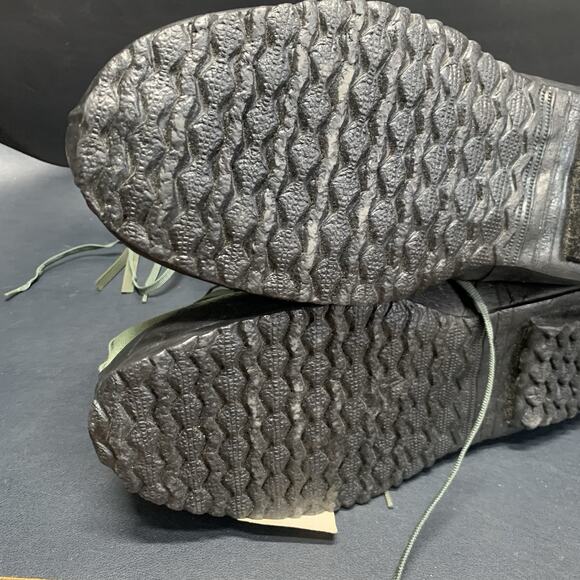 Wellco N-1B Extreme Cold Weather Boots Mukluks Large With Wool Liners Surplus - Picture 3 of 8